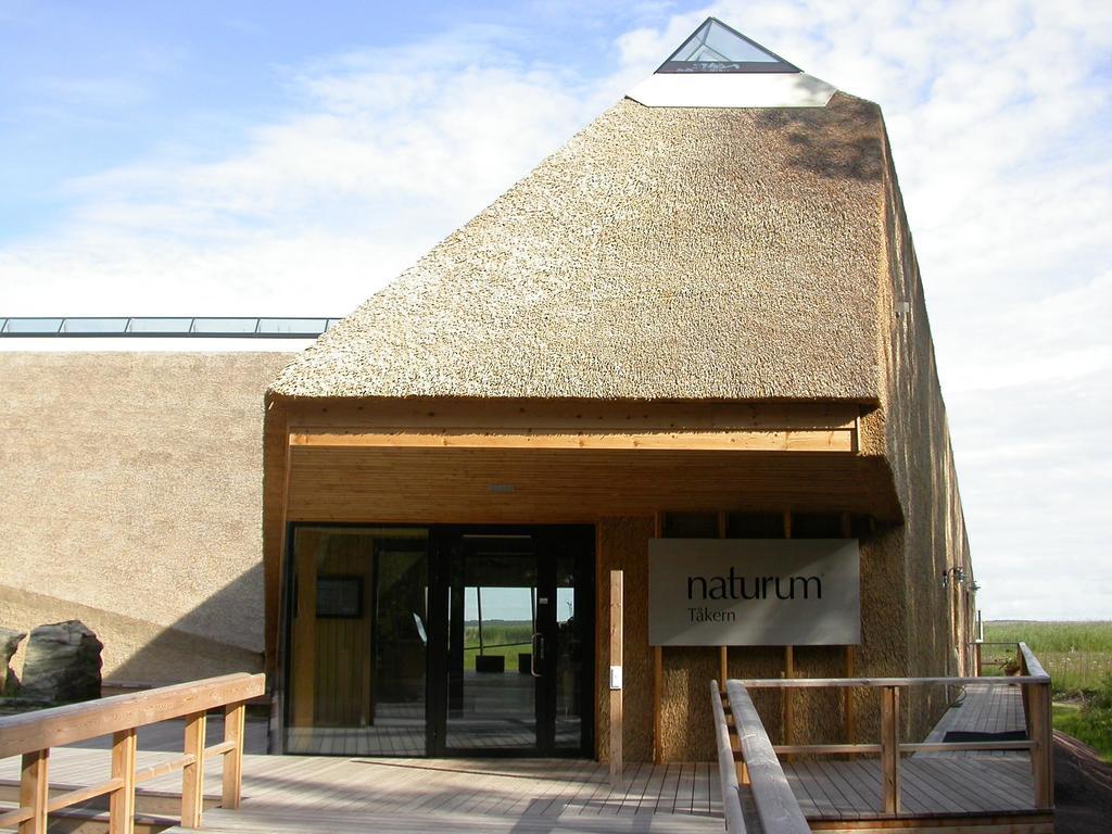 Takern Vandrarhem Svanshals Exterior foto